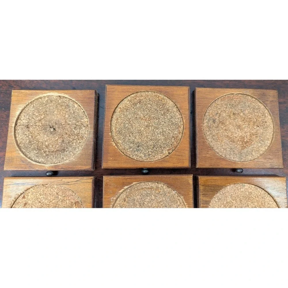 Unbranded vintage set